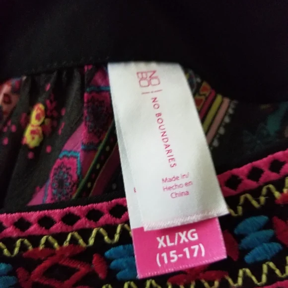 3 for 20. Ladies top, XL. - Picture 4 of 6